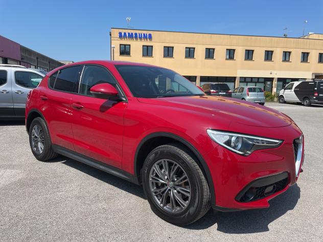 Alfa Romeo Stelvio 2.2 Turbodiesel 180 CV AT8 Q4 Business