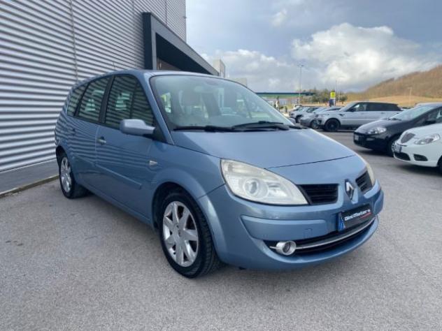RENAULT Grand Scenic 1.9 dCi/130CV Luxe OK DISTRIBUZIONE rif. 22454003 - Foto 3