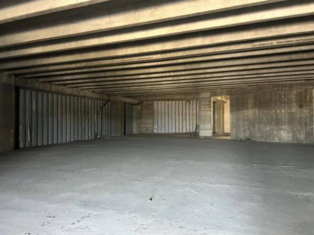 Immobile in asta di 1846 m² in vendita a Cascina - Foto 14