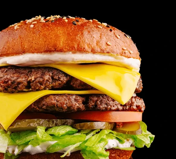 AMBURGHERIA A TEMA E DI TENDENZA - SPECALIZZATO IN SMASH BURGER