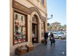 Locale commerciale in vendita a Siracusa