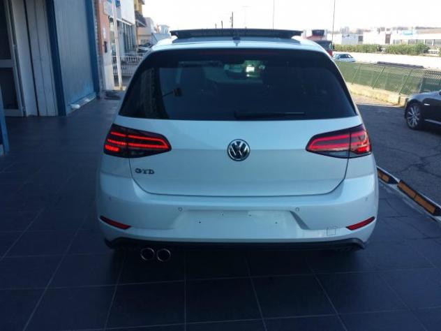 Volkswagen Golf GTD 2.0 DSG VIRTUAL PANO 19 NAVI PRO ACC LED DCC - Foto 6