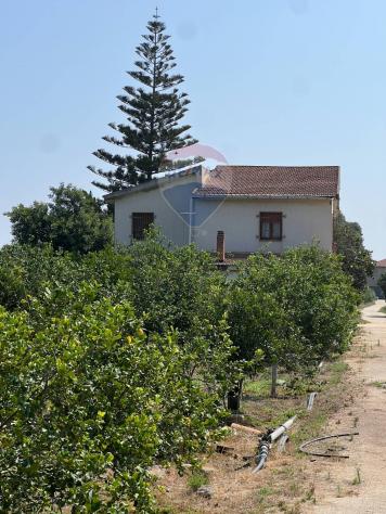 Villa singola in vendita a Augusta