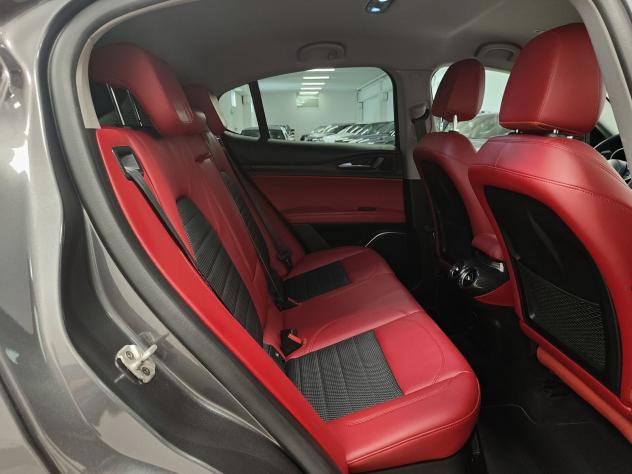 Alfa Romeo Stelvio 2.2TD 210cv AT8 Q4 Navi Pelle/Tessuto Camera+Sens - Foto 5