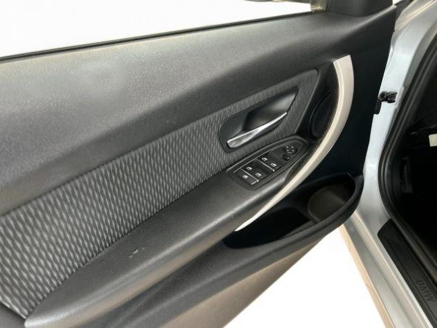 BMW 318 d Business Advantage aut. rif. 24059156 - Foto 8