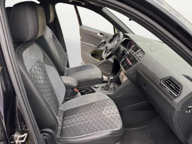VOLKSWAGEN Tiguan 2.0 TDI 150 CV DSG 4MOTION R-Line rif. 23931277 - Foto 10