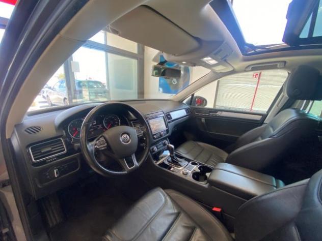 VOLKSWAGEN Touareg 3.0 TDI 204 CV tiptronic BlueMotion Techn. Executi rif. 23659117 - Foto 8