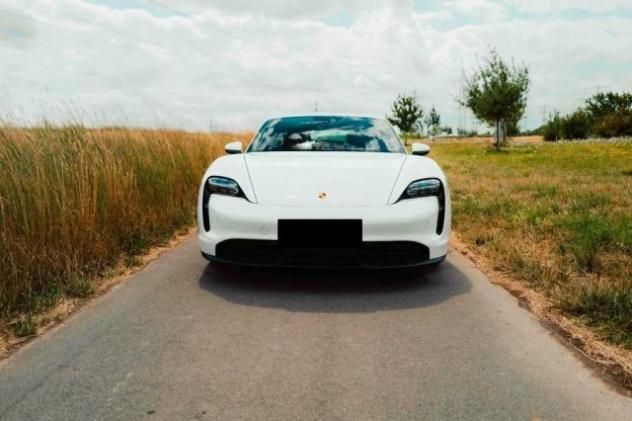 PORSCHE Taycan 4S rif. 24040029 - Foto 2