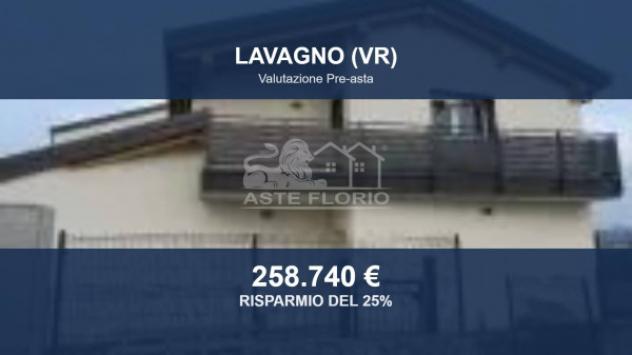 Immobile in asta di 220 m² con più di 5 locali e box auto in vendita a Lavagno