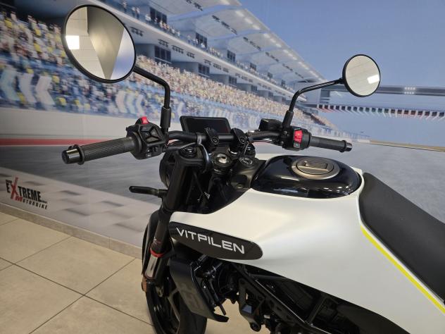 Husqvarna Vitpilen 125 05/2025 Limited Edition - Foto 9