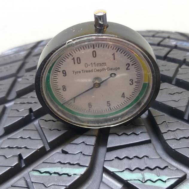 4 GOMME 215 50 18 YOKOHAMA A72247 - Foto 3