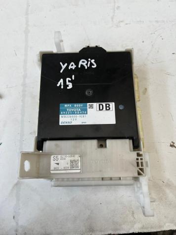 CENTRALINA MODULO DI CONTROLLO TOYOTA Yaris Serie 89221-0D470 benzina 1.0 (1416)