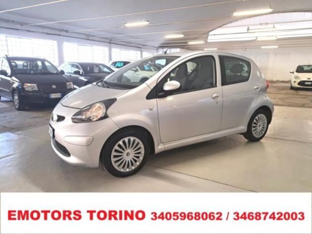 TOYOTA Aygo 1.0 12V VVT-i 5 porte Sol rif. 24186280 - Foto 2