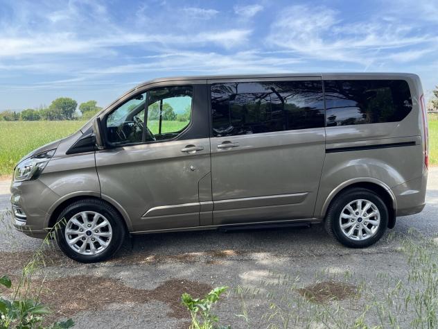 Ford Tourneo Custom 310 2.0 TDCi 130CV PC Titanium - Foto 5