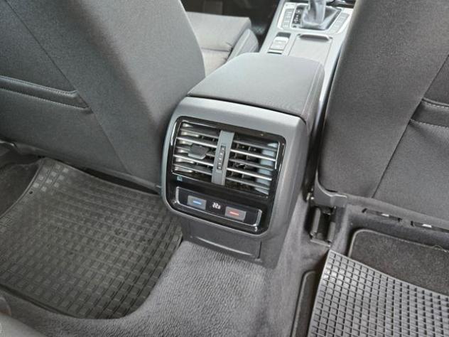 VOLKSWAGEN Passat Variant 2.0 TDI DSG Executive BlueMotion Tech. rif. 23497803 - Foto 7