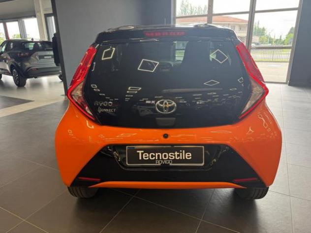 TOYOTA Aygo Connect 1.0 VVT-i 72 CV 5 porte x-cite rif. 23737083 - Foto 5