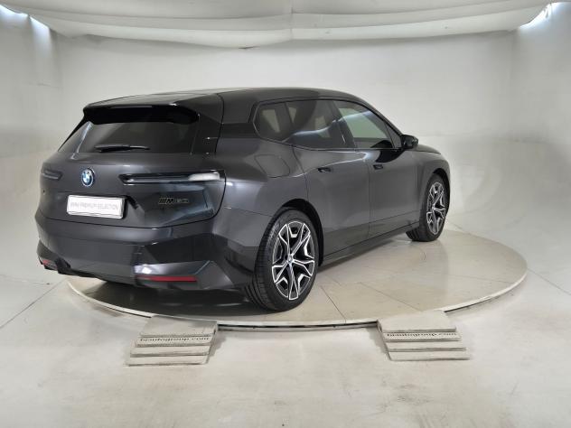 BMW iX i20 2021 M60 - Foto 5