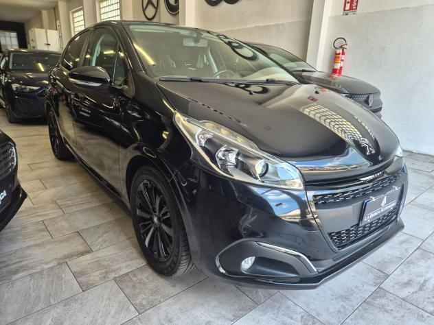 Peugeot 208 BlueHDi 75 5 porte Black Line - Foto 4