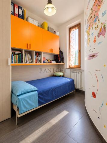 Appartamento in villetta bifamiliare con ampio giardino, terrazzo, garage e cantina - Foto 14