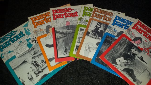 " PASSE PARTOUT" RIVISTE IN FRANCESE