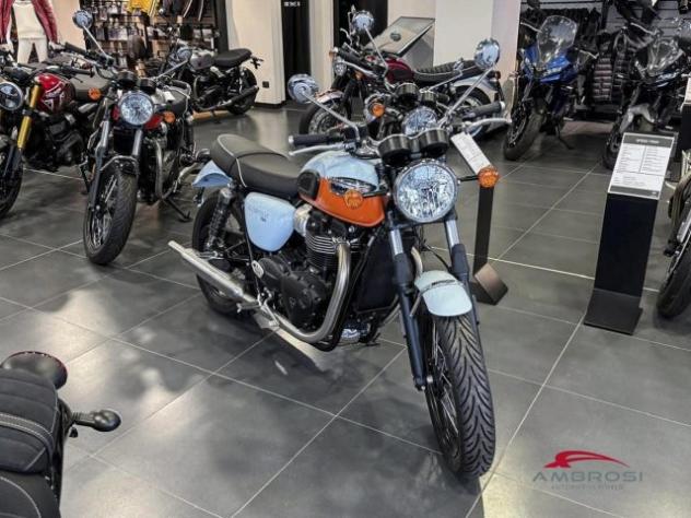 TRIUMPH Bonneville T100 (MY21) rif. 23287385