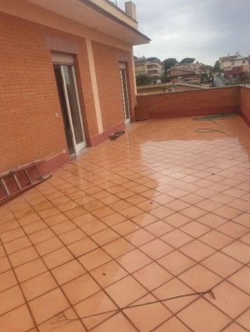 CASAL MORENA TRILOCALE DOPPI SERVIZI