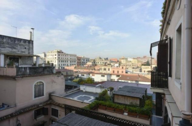 SAN LORENZO AMPIO BILOCALE SU DUE LIVELLI - Foto 4