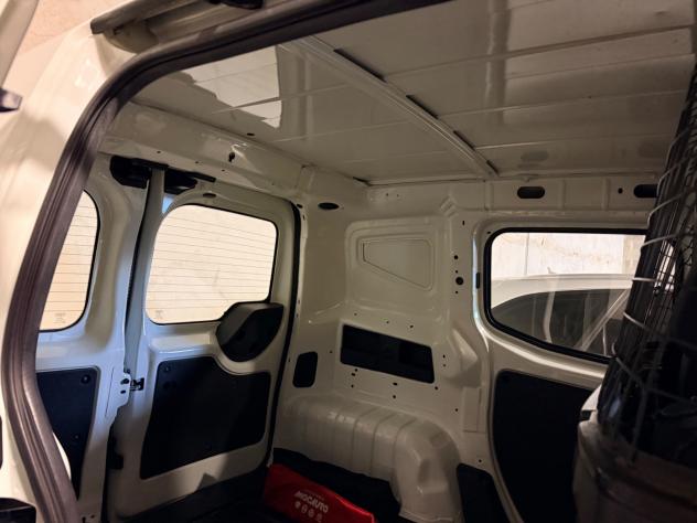 Fiat Fiorino 1.3 MJT 95CV Cargo SX - Foto 10