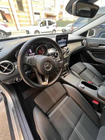 MERCEDES-BENZ GLA 180 Premium rif. 23741036 - Foto 10