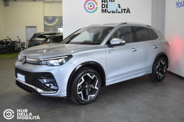 VOLKSWAGEN Tiguan 2.0 TDI 150 CV DSG R-Line rif. 23983670 - Foto 3