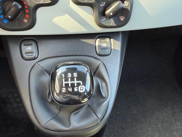 FIAT PANDA CROSS 2025 1.0 BENZINA S&S Hybrid - Foto 10