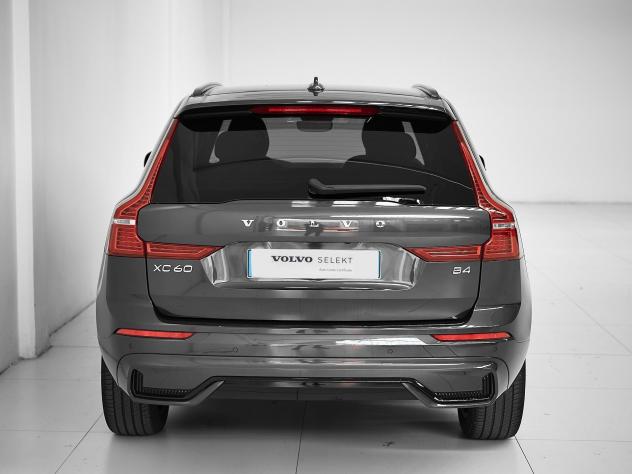 Volvo XC60 B4 D automatico Plus Dark - Foto 5