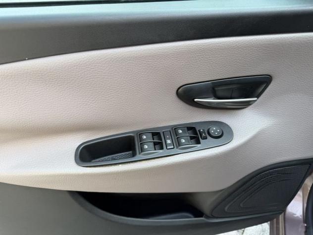 Lancia Ypsilon 5 Porte Ypsilon 1.2 8v Platinum 69cv E6 - Foto 9