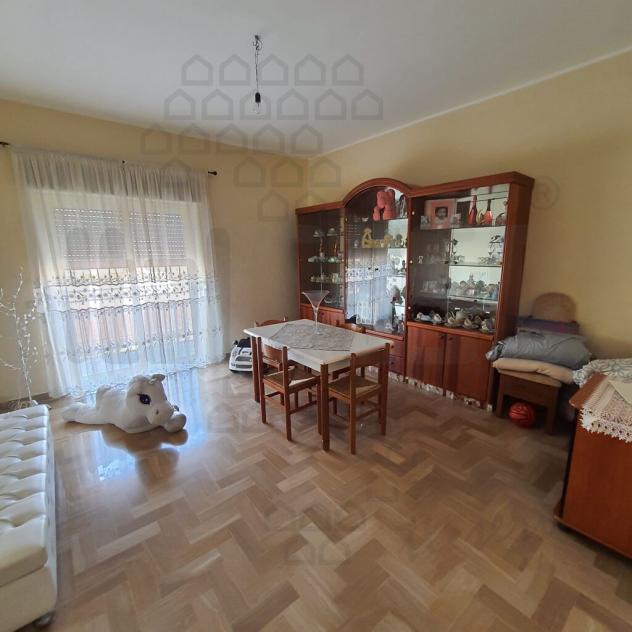 APPARTAMENTO di 4 vani e di 120 mq (MESSINA) rif. 2VS16783 - Foto 5