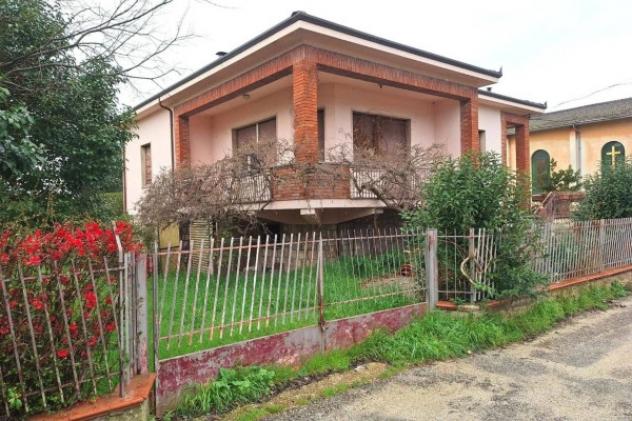 Immobile in asta di 103 m² con più di 5 locali e box auto doppio in vendita a Trevi - Foto 5