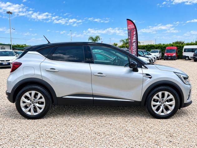 Renault Captur 1.5 dCi 95 CV - Foto 5