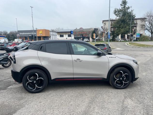 Alfa Romeo Junior Ibrida 1.2 136CV Hybrid eDCT6 ibrida - Foto 3
