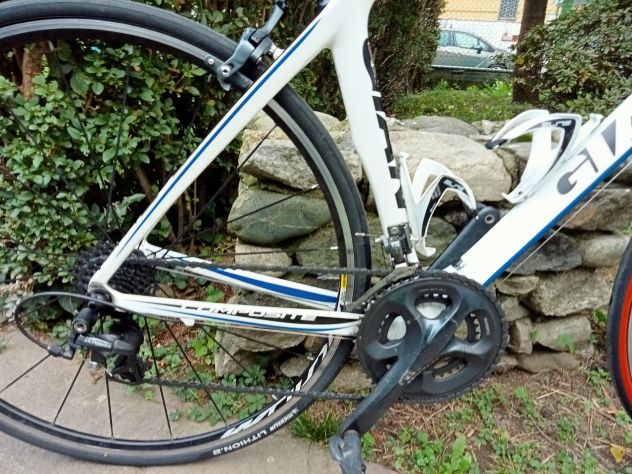 BICI DA CORSA GIANT DEFY IN CARBONIO - Foto 3