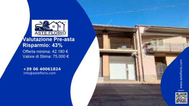 Immobile in asta di 116 m², box auto in vendita a Scordia