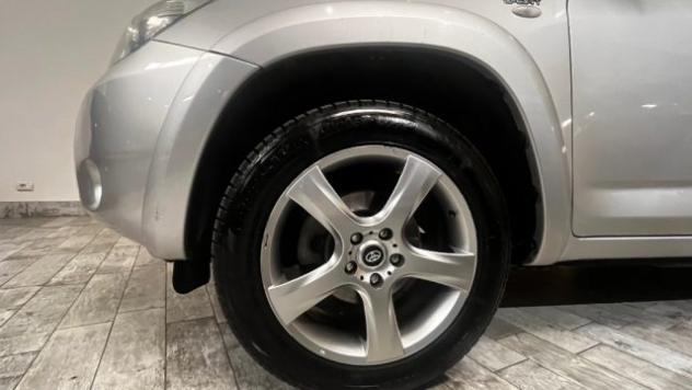 TOYOTA RAV 4 MY23 RAV4 Crossover 2.2 D-Cat 177 CV Luxury rif. 23922556 - Foto 4