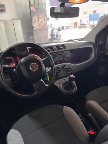 Fiat Panda 1.0 HYBRID - Foto 8