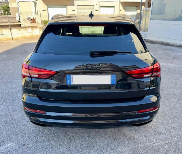 Audi Q3 35 TDI S tronic Business Advanced - Foto 5