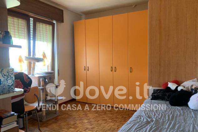 Appartamento di 94 m² con 3 locali e box auto in vendita a Limbiate - Foto 5
