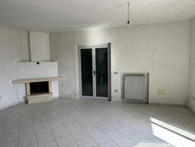 Immobile in asta di 167 m² con più di 5 locali e box auto in vendita a Pignola - Foto 6