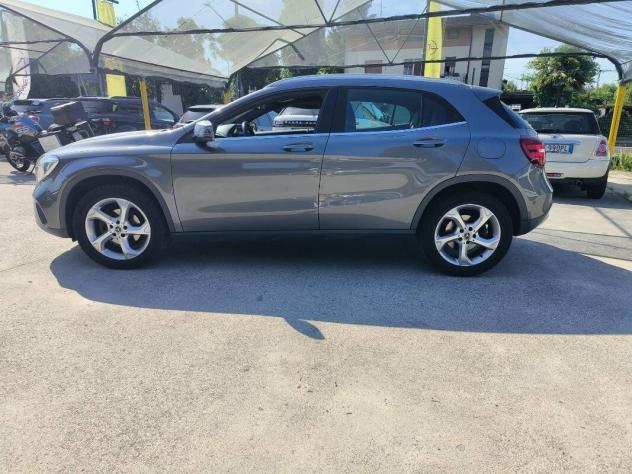 Mercedes Classe GLA 200 d Sport 4matic auto - Foto 3