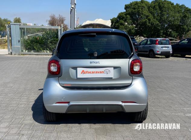 smart forTwo 0.9 t Brabus edition 90cv twinamic - Foto 5