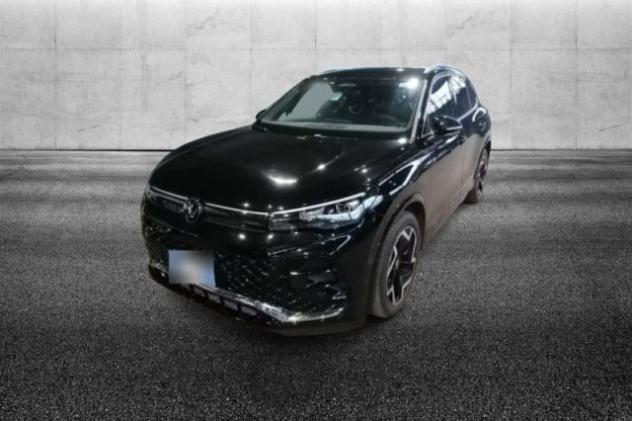 VOLKSWAGEN Tiguan 2.0 TDI 150 CV DSG R-Line rif. 23757987 - Foto 2