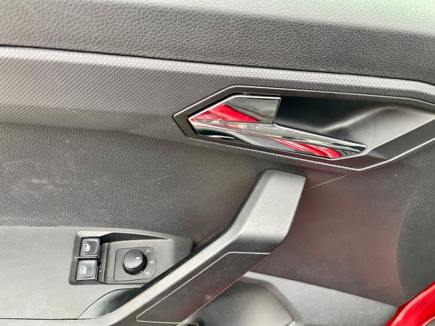 Seat Ibiza 1.6 TDI 80 CV 5 porte NAVI-RADAR 2019 - Foto 9