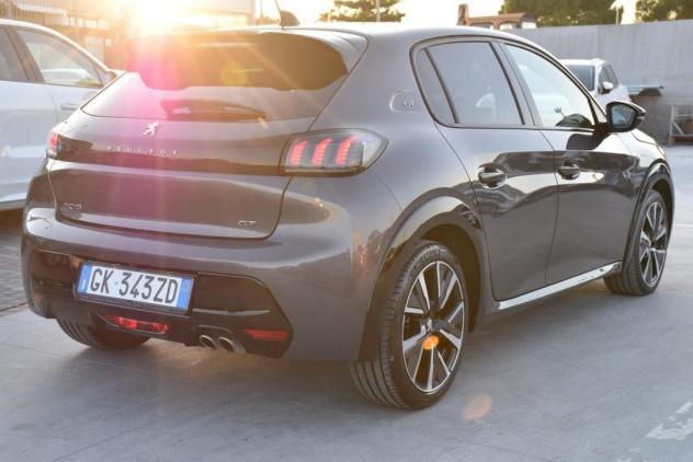 Peugeot 208 PureTech 130 Stop&Start EAT8 5 porte GT - Foto 4