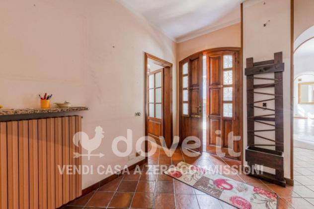 Villa di 339 m² con 5 locali e posto auto in vendita a Cocquio-Trevisago - Foto 11